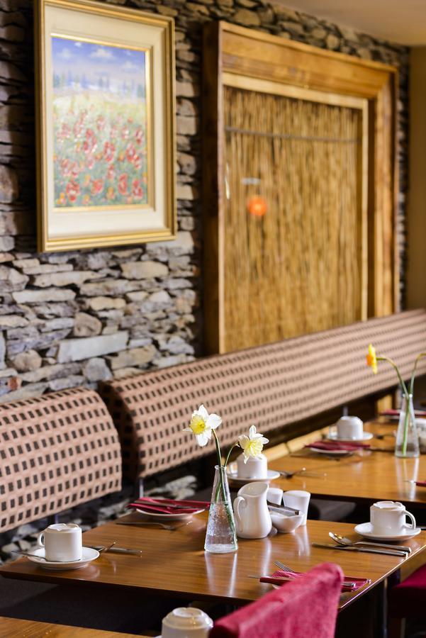 Dingle Bay Hotel Экстерьер фото