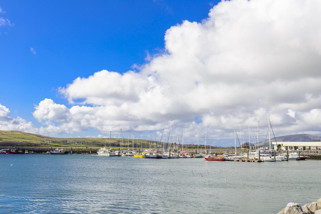 Dingle Bay Hotel Экстерьер фото